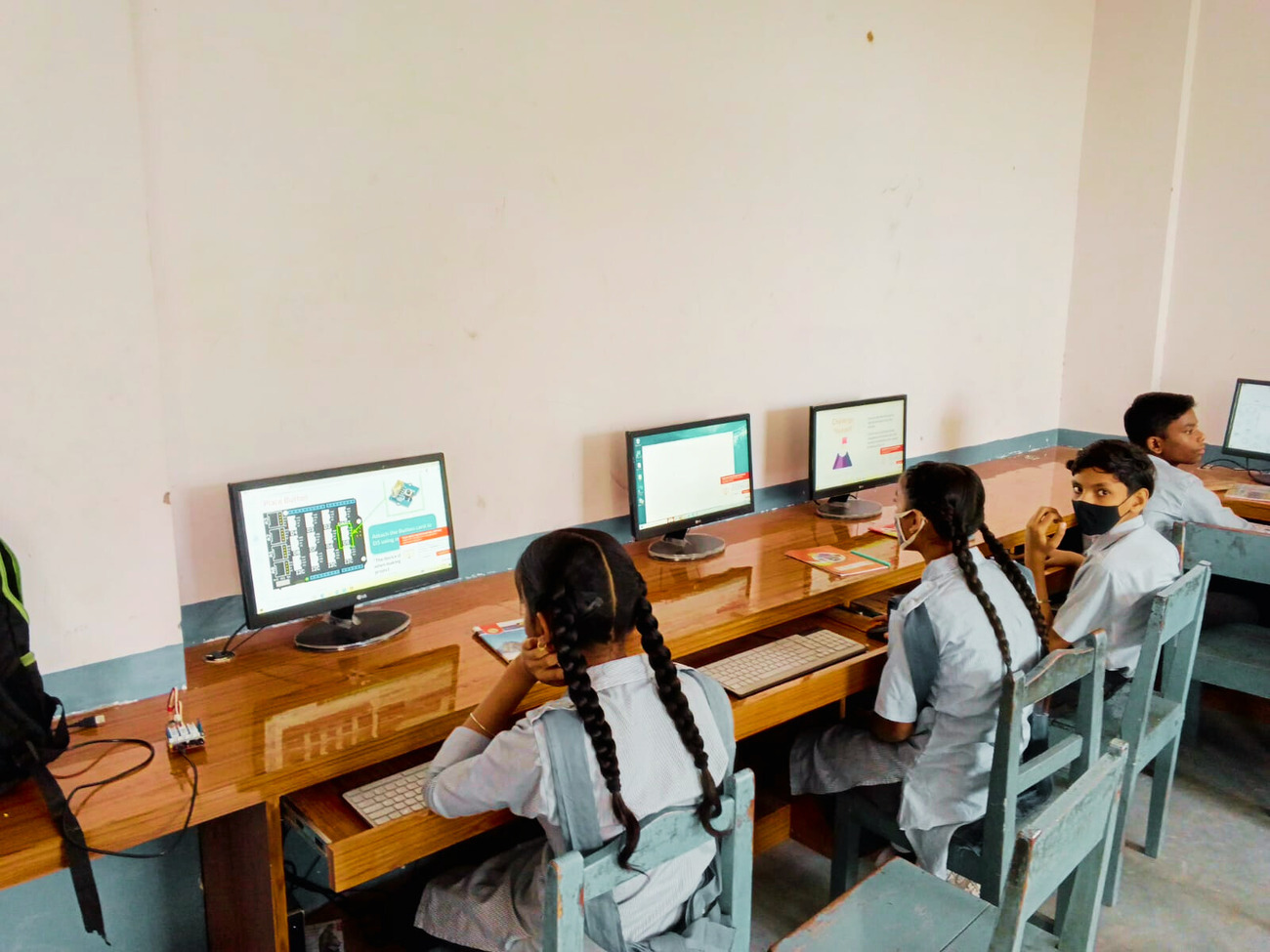 Pingal at AVM Jawahar Nagar